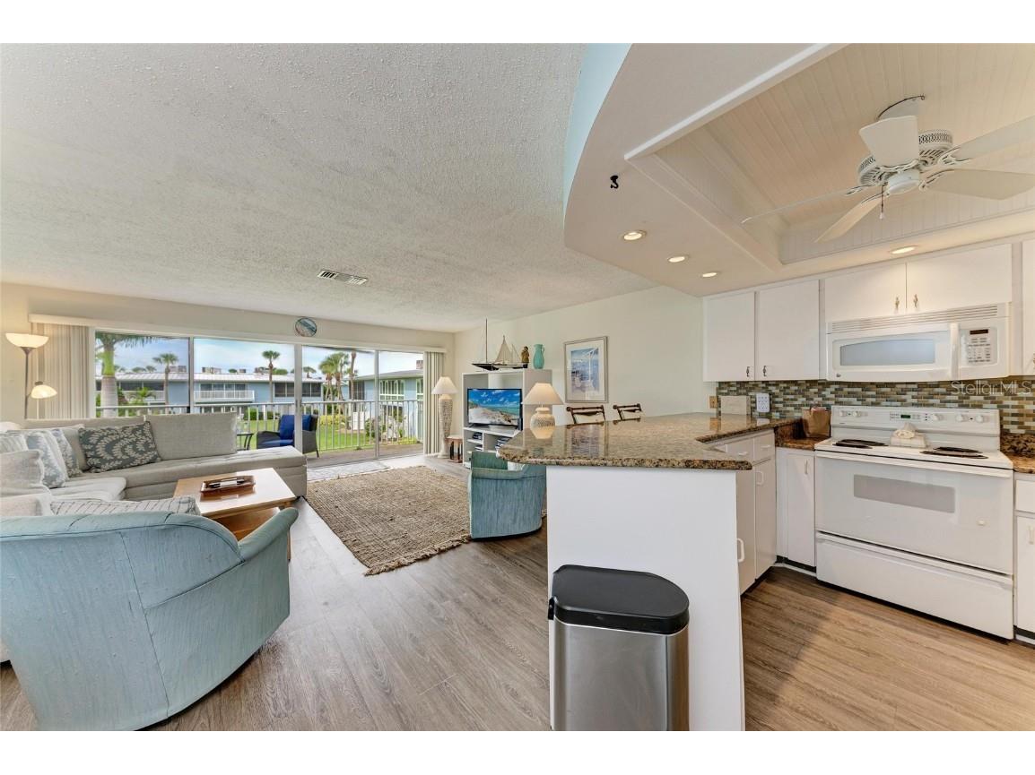 600 Manatee Avenue #226 Holmes Beach FL 34217 A4665110 image8