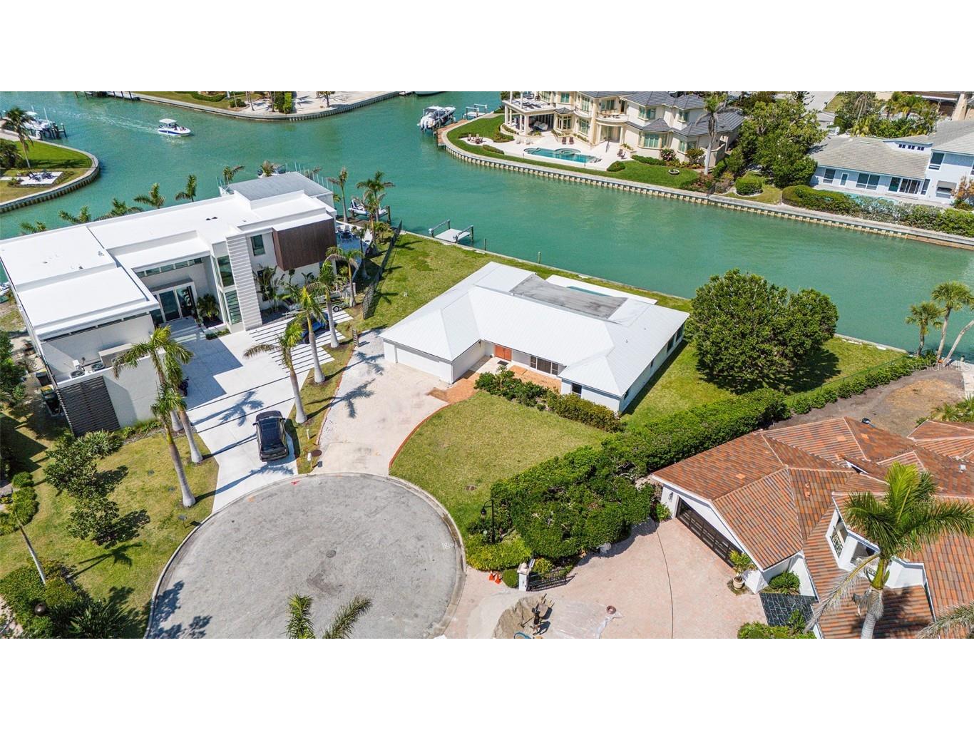 600 Mourning Dove Drive Sarasota FL 34236 - SARASOTA BAY A4645123 image1