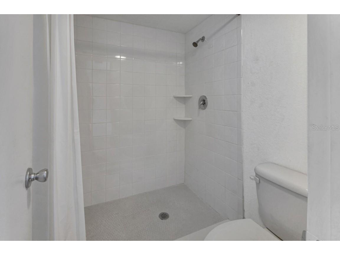 600 N Boundary Avenue #114-C Deland FL 32720 V4946358 image17