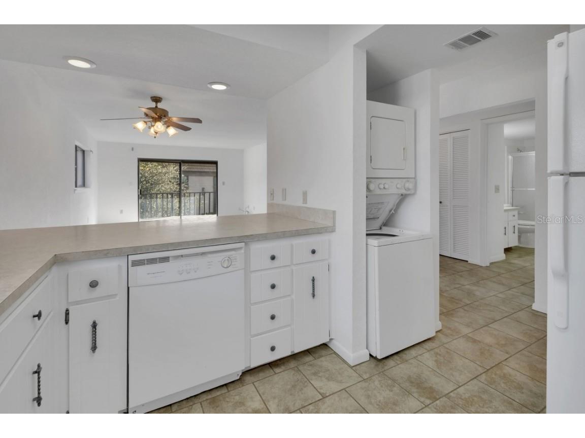 600 N Boundary Avenue #114-C Deland FL 32720 V4946358 image9