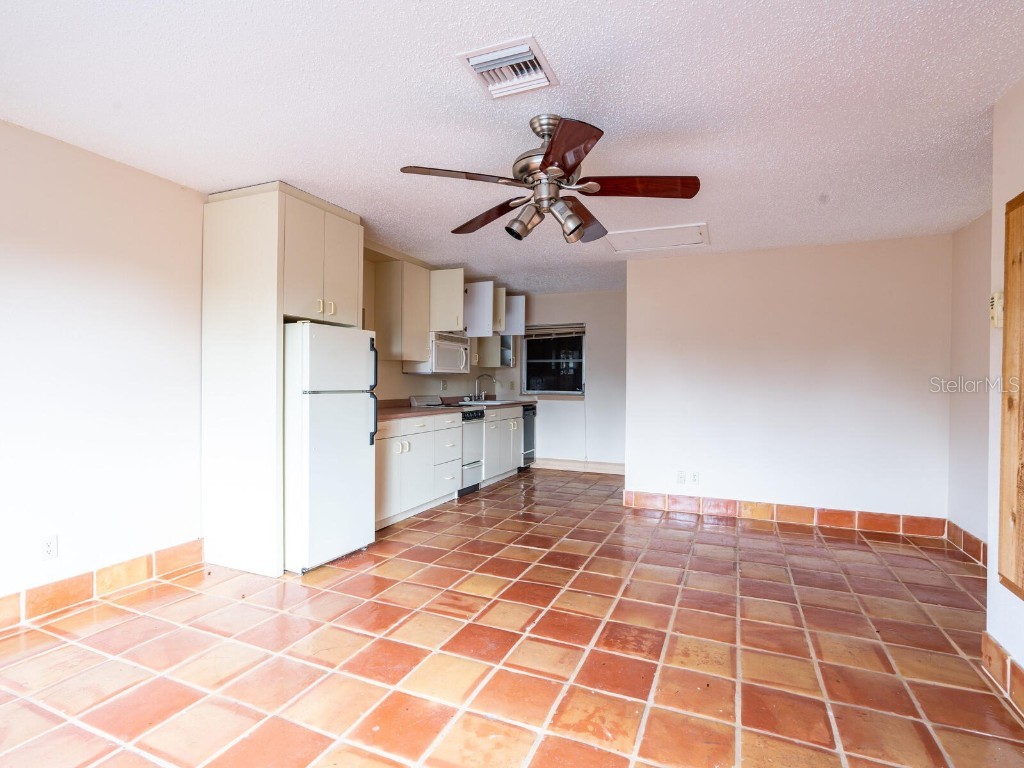 600 N Jackson Road Venice FL 34292 - BLACKBURN CANAL/CURRY CREEK A4660187 image35