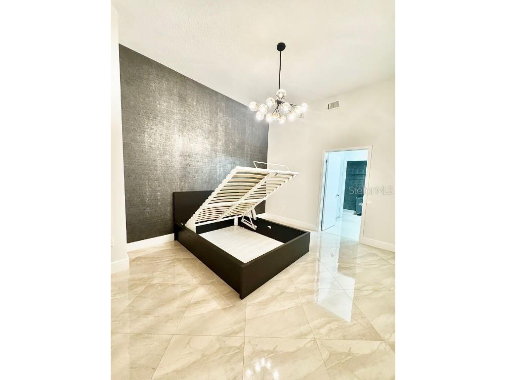 600 NE 27th Street #604 Miami FL 33137 L4953391 image18