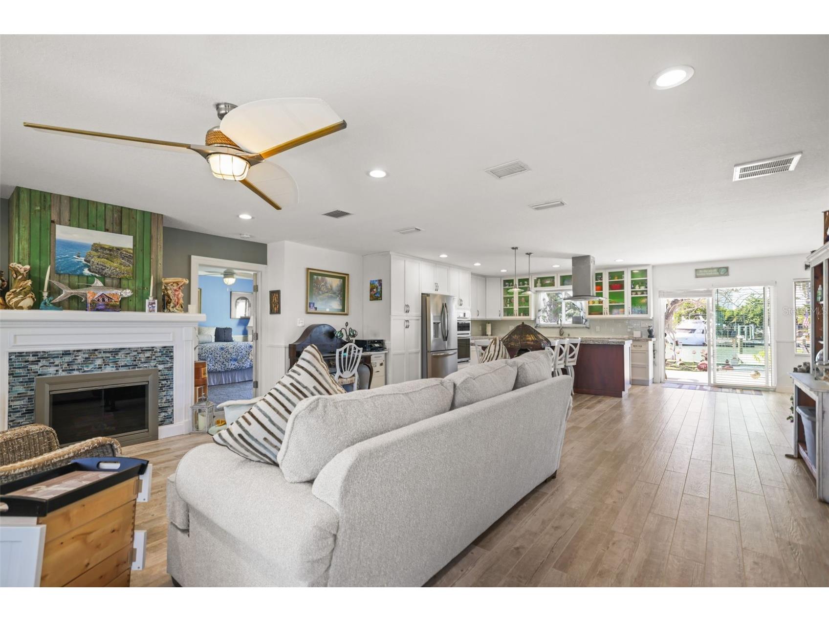 600 Normandy Road Madeira Beach FL 33708 TB8462616 image3