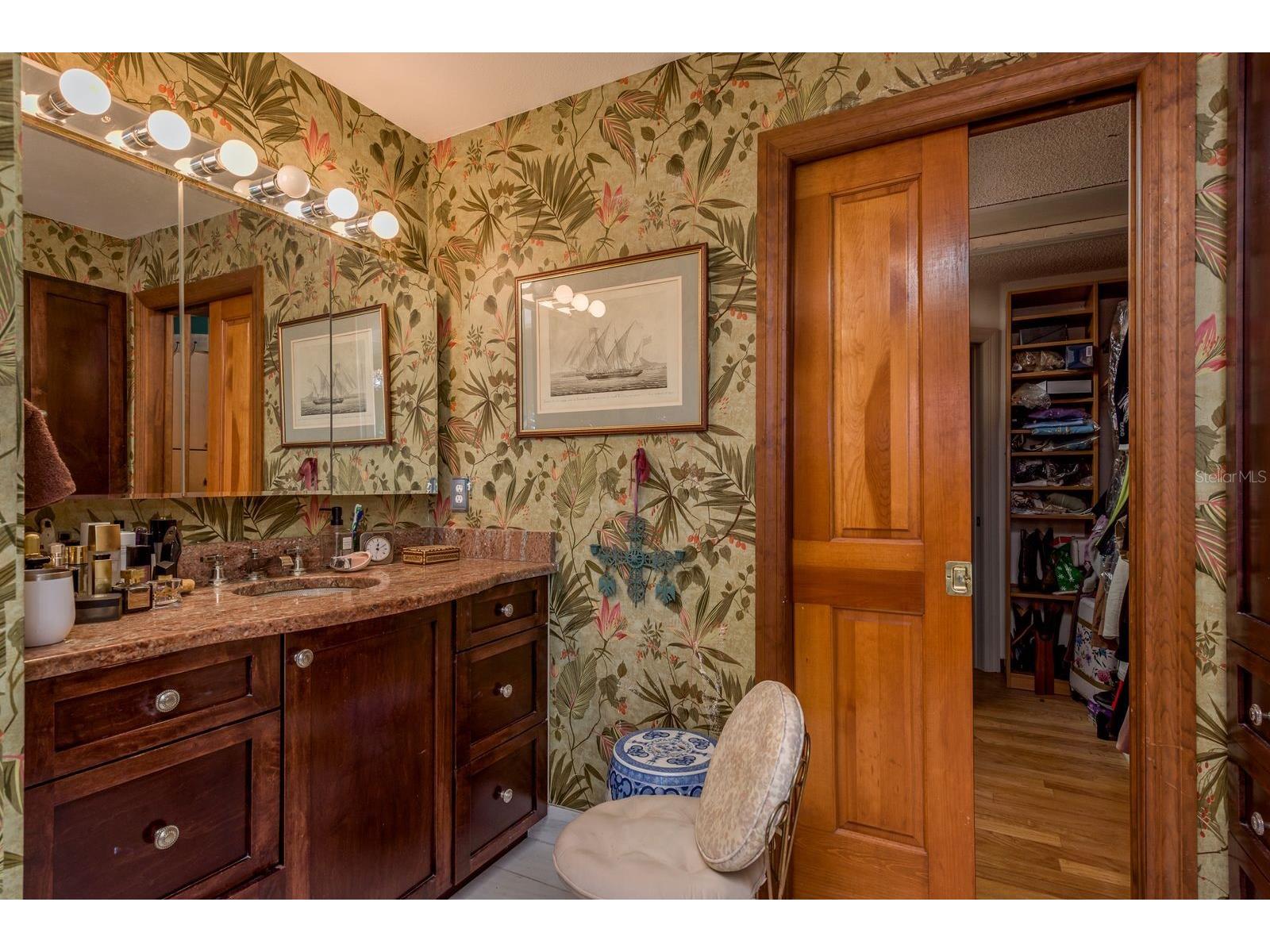 600 Soundview Drive Palm Harbor FL 34683 TB8472901 image40