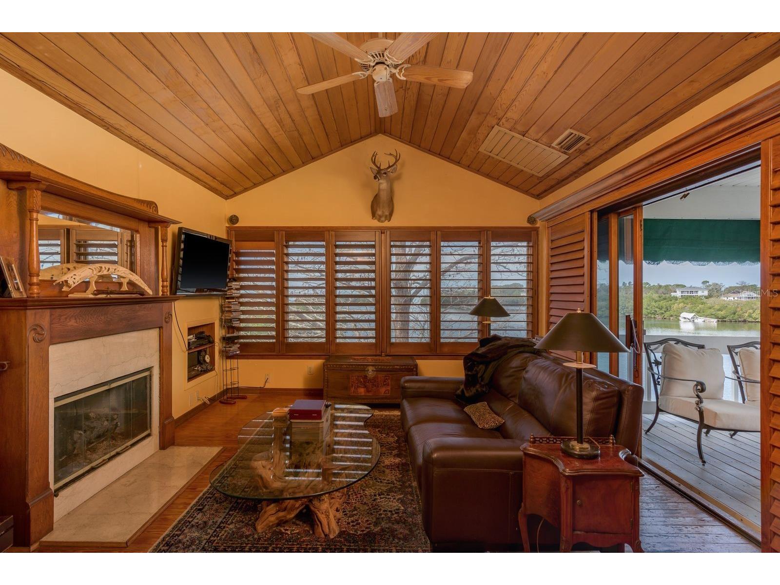 600 Soundview Drive Palm Harbor FL 34683 TB8472901 image41