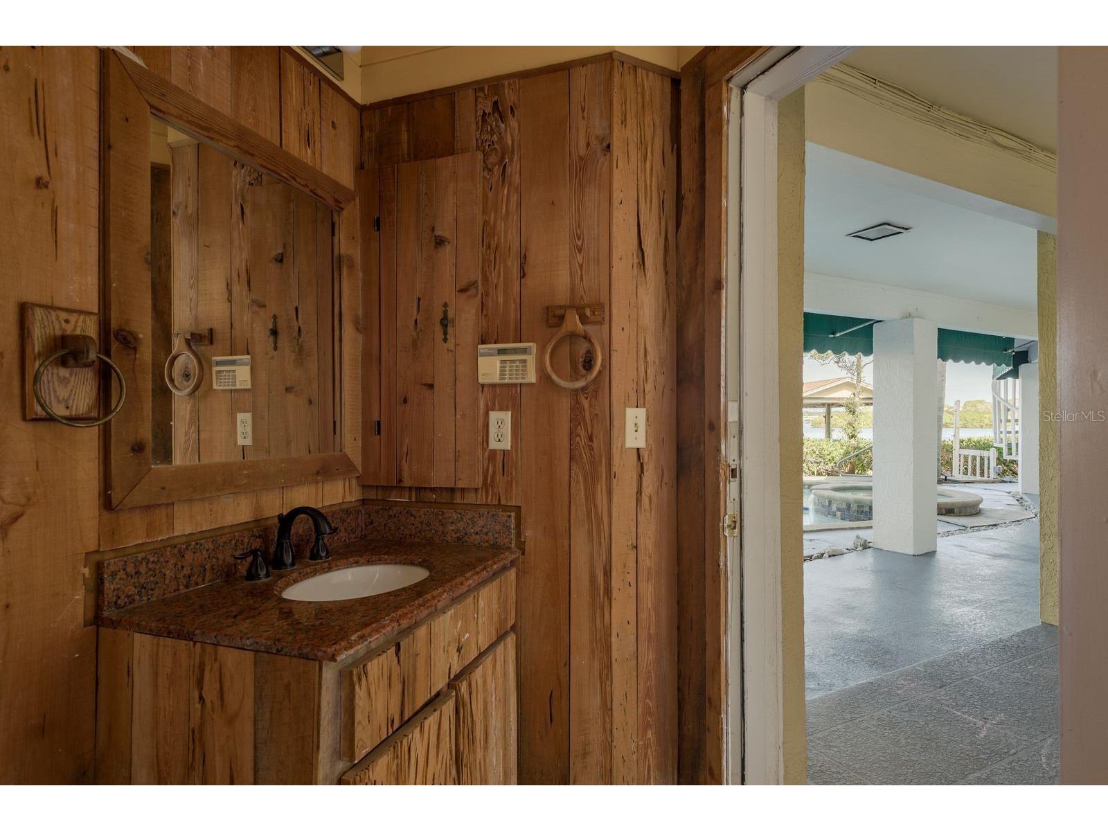 600 Soundview Drive Palm Harbor FL 34683 TB8472901 image46