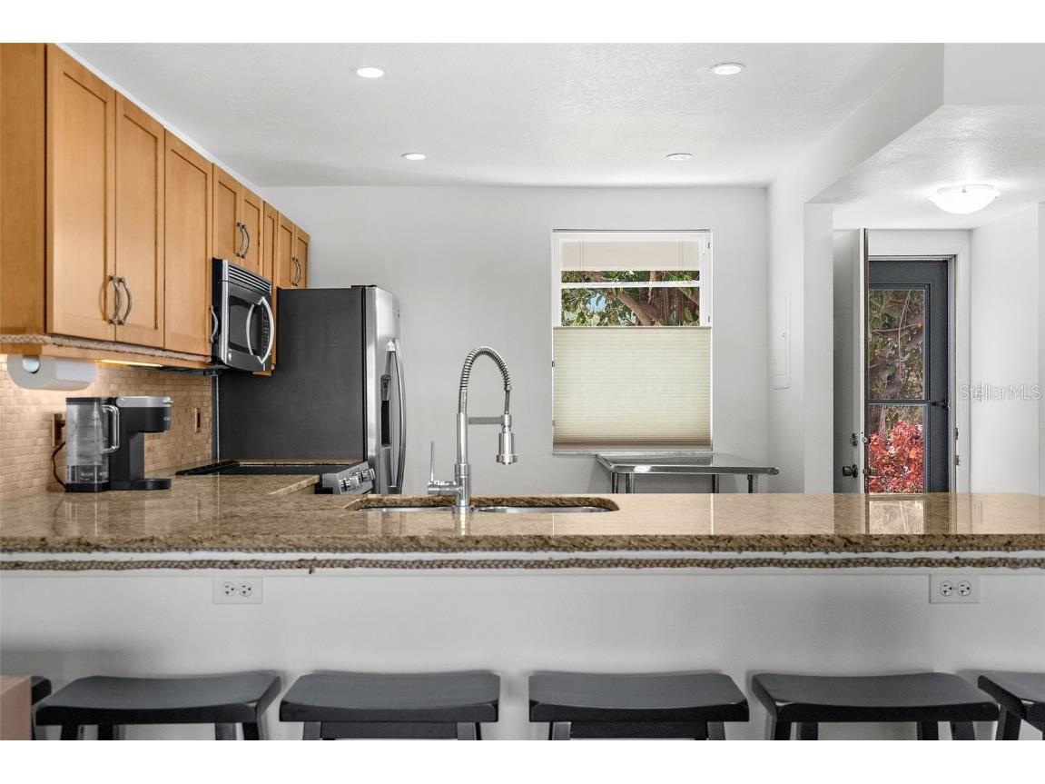 600 Sutton Place #101B Longboat Key FL 34228 C7507243 image12