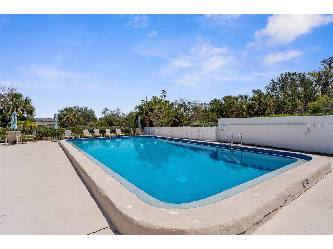 600 Sutton Place #101B Longboat Key FL 34228 C7507243 image30