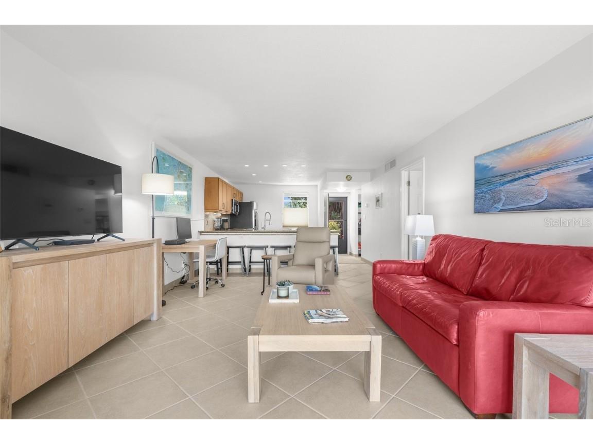 600 Sutton Place #101B Longboat Key FL 34228 C7507243 image5