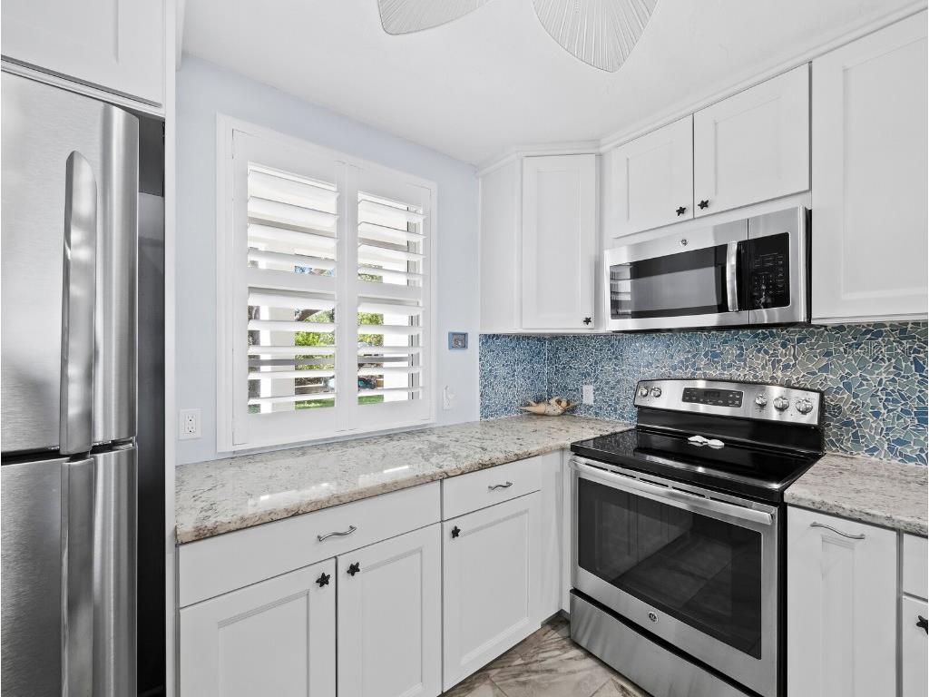 600 Sutton Place #104B Longboat Key FL 34228 - SARASOTA BAY/ICW A4644920 image15