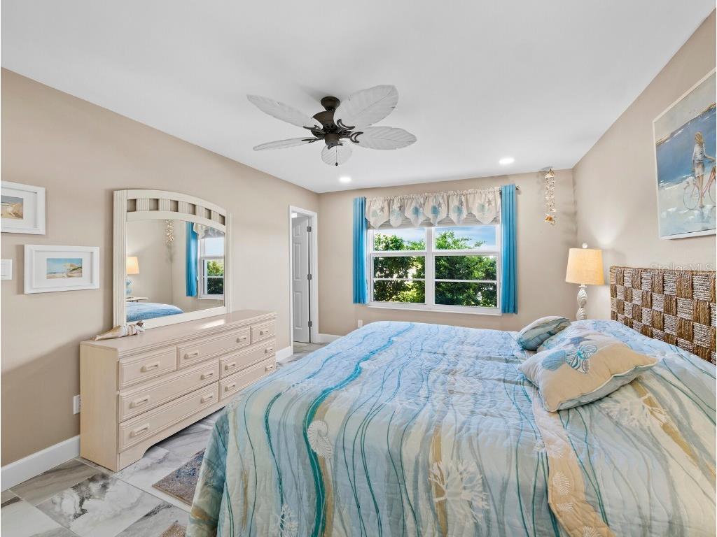 600 Sutton Place #104B Longboat Key FL 34228 - SARASOTA BAY/ICW A4644920 image24