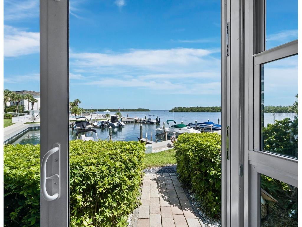 600 Sutton Place #104B Longboat Key FL 34228 - SARASOTA BAY/ICW A4644920 image6