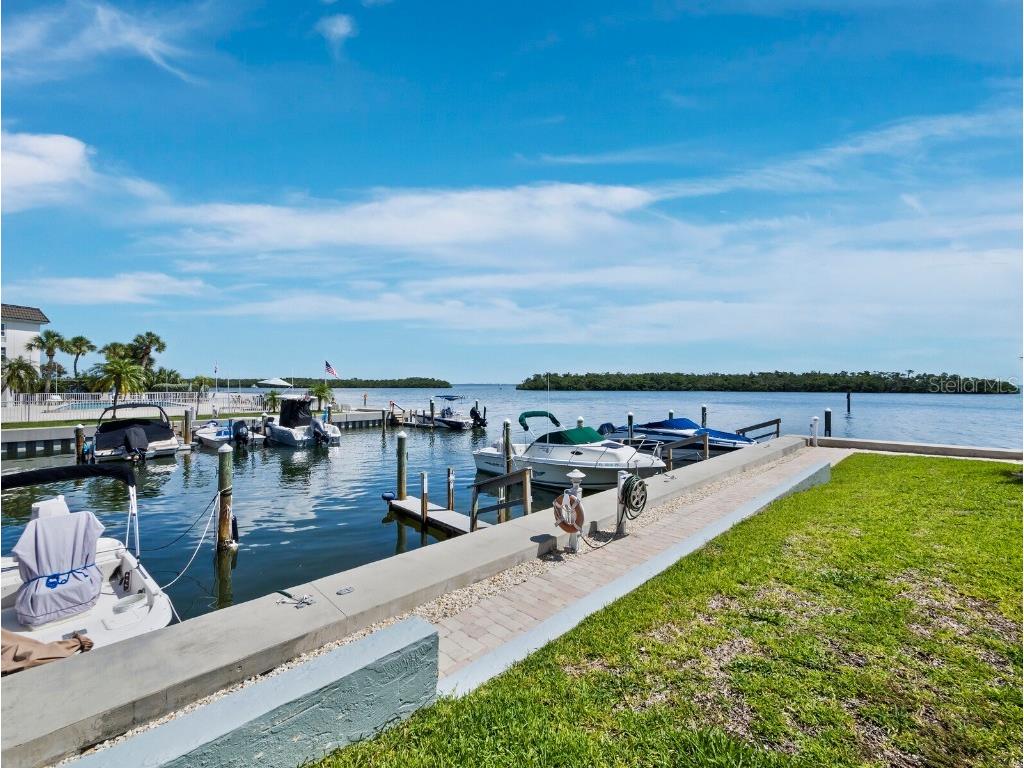 600 Sutton Place #104B Longboat Key FL 34228 - SARASOTA BAY/ICW A4644920 image7