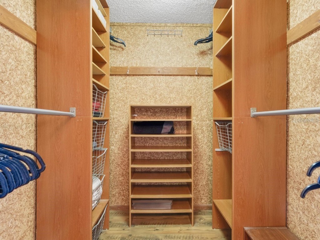 600 Sutton Place #201 Longboat Key FL 34228 - SARASOTA BAY A4602885 image11