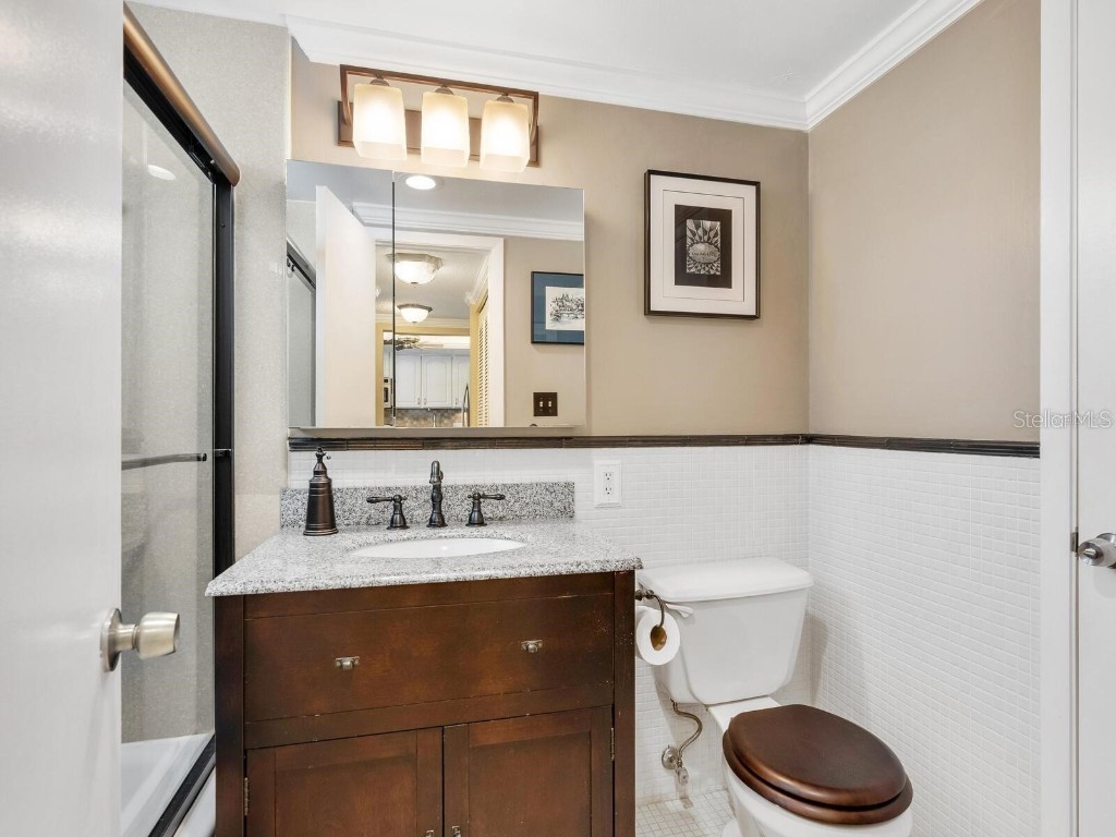 600 Sutton Place #201 Longboat Key FL 34228 - SARASOTA BAY A4602885 image7