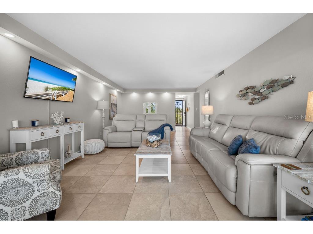 600 Sutton Place #B302 Longboat Key FL 34228 - SARASOTA BAY ICW SUTTON MARINA A4690036 image11