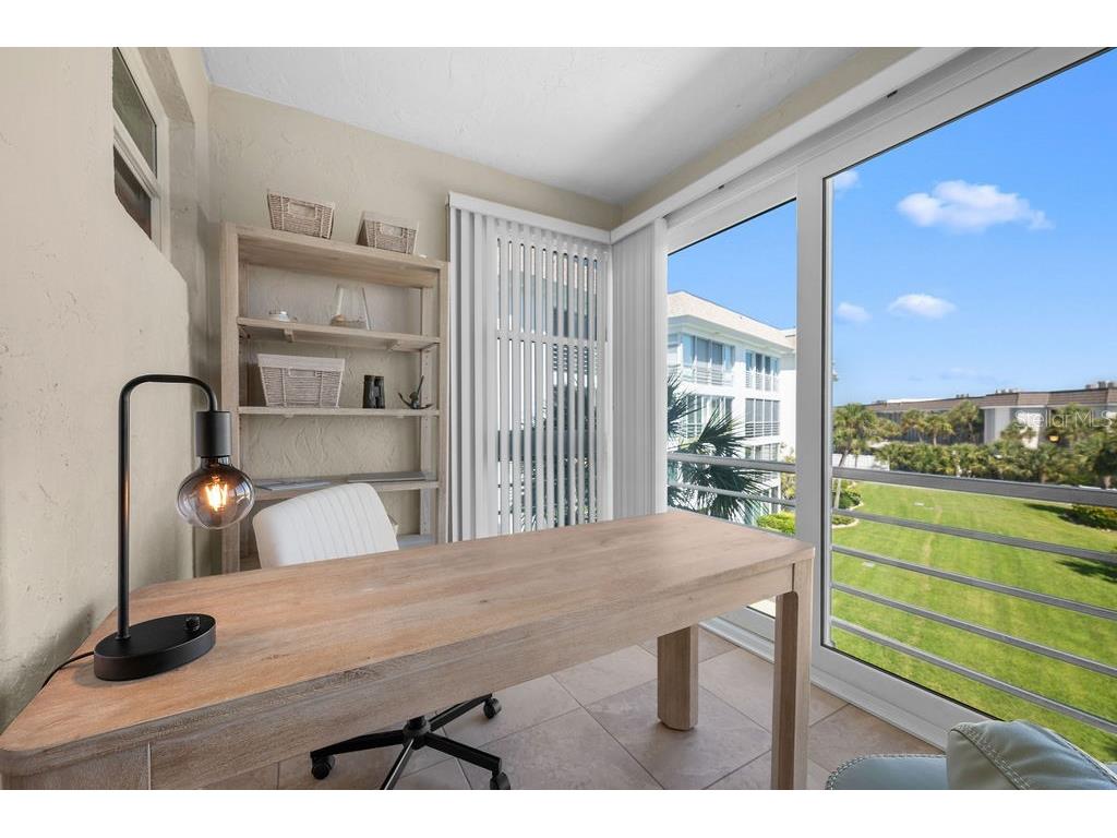 600 Sutton Place #B302 Longboat Key FL 34228 - SARASOTA BAY ICW SUTTON MARINA A4690036 image14