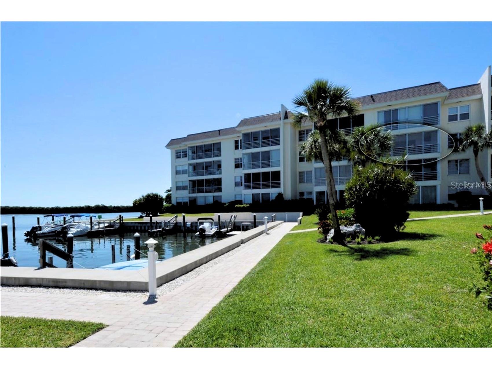 600 Sutton Place #B302 Longboat Key FL 34228 - SARASOTA BAY ICW SUTTON MARINA A4690036 image2