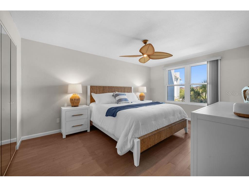 600 Sutton Place #B302 Longboat Key FL 34228 - SARASOTA BAY ICW SUTTON MARINA A4690036 image21