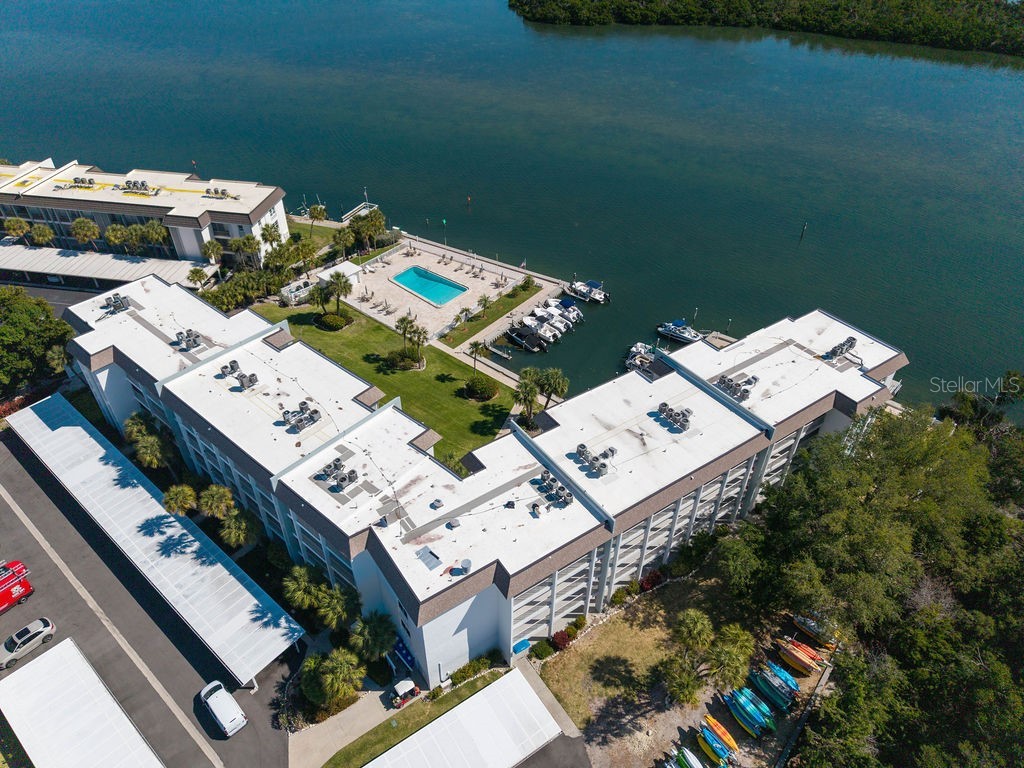 600 Sutton Place #B302 Longboat Key FL 34228 - SARASOTA BAY ICW SUTTON MARINA A4690036 image3