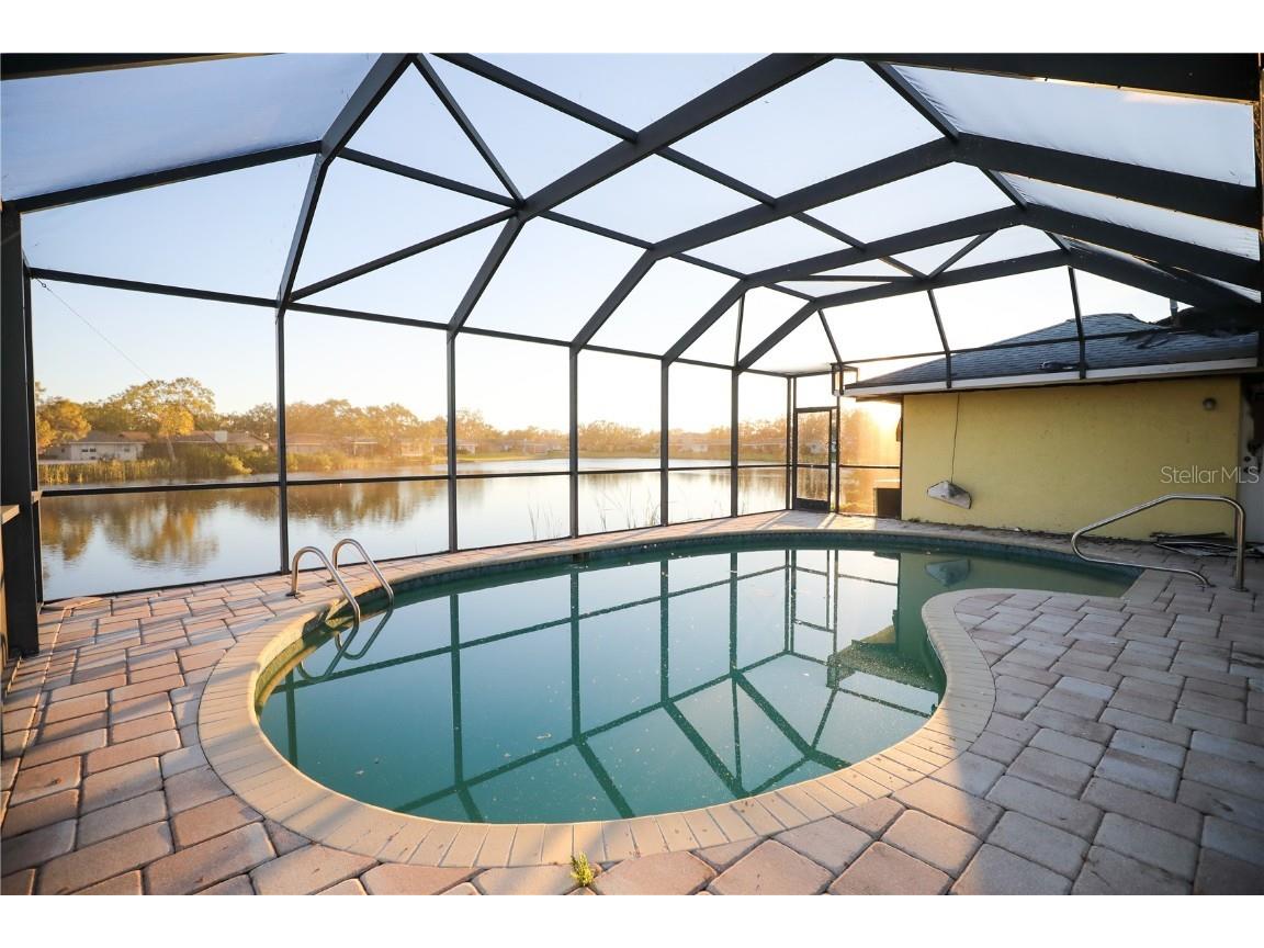 600 Tallahassee Drive NE Saint Petersburg FL 33702 TB8327916 image1