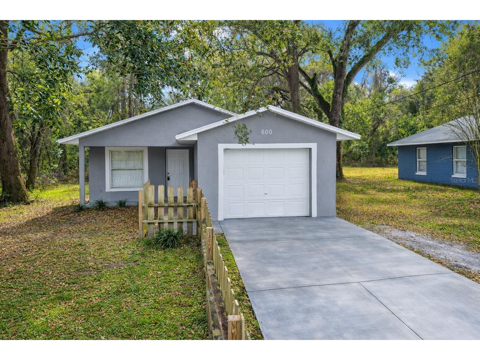 600 W Clarke Street Wildwood FL 34785 O6384221 image1