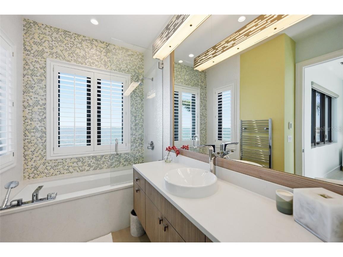 600 Wedge Lane Longboat Key FL 34228 - SARASOTA BAY A4672133 image47