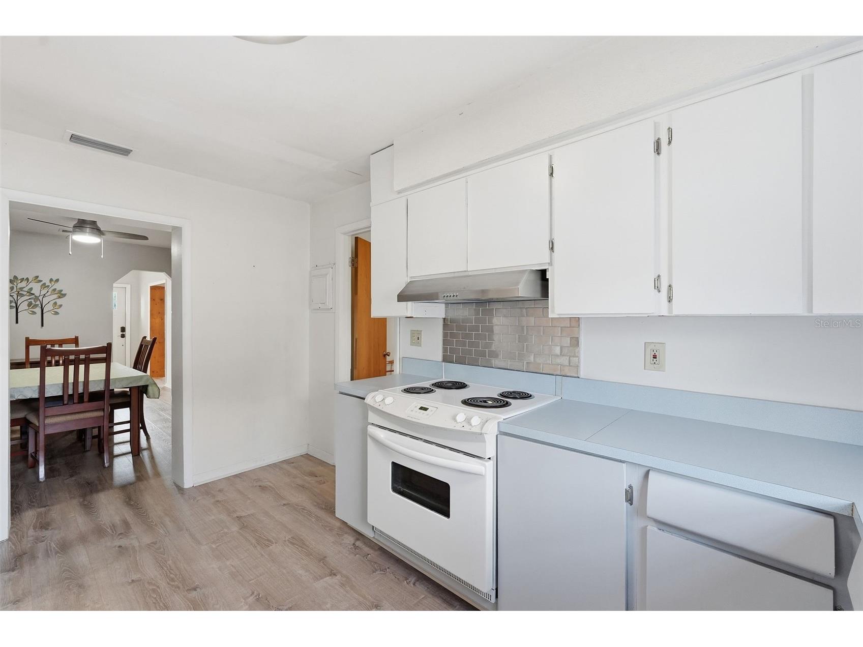 6000 12th Way N Saint Petersburg FL 33703 TB8507671 image14