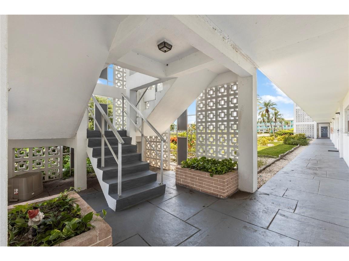 6000 20th Street N #123 Saint Petersburg FL 33714 TB8400599 image24