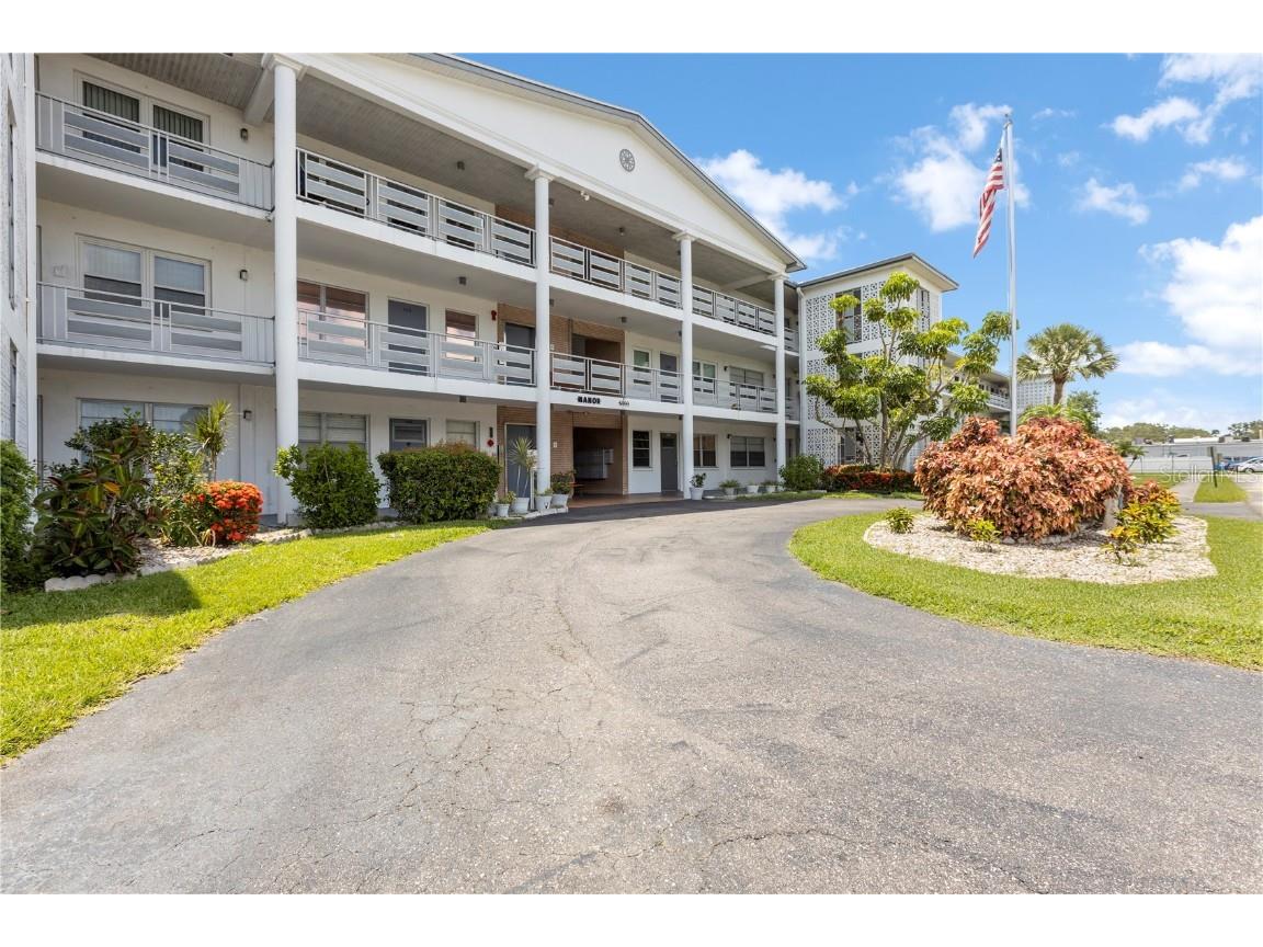 6000 20th Street N #123 Saint Petersburg FL 33714 TB8400599 image25