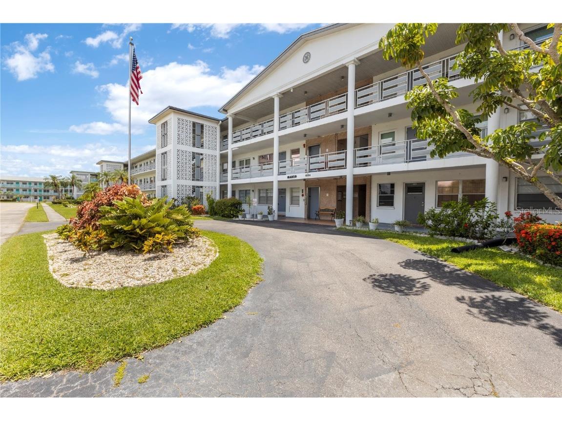 6000 20th Street N #123 Saint Petersburg FL 33714 TB8400599 image27