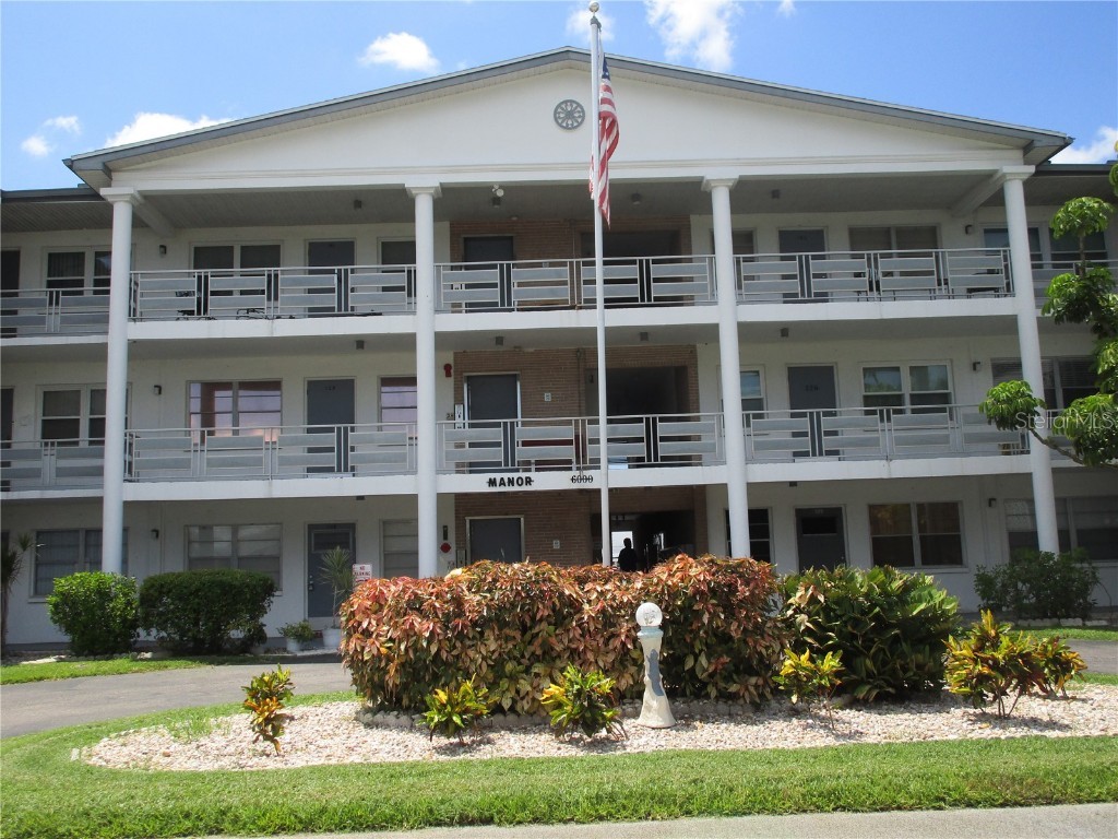 6000 20th Street N #127 Saint Petersburg FL 33714 TB8417862 image1