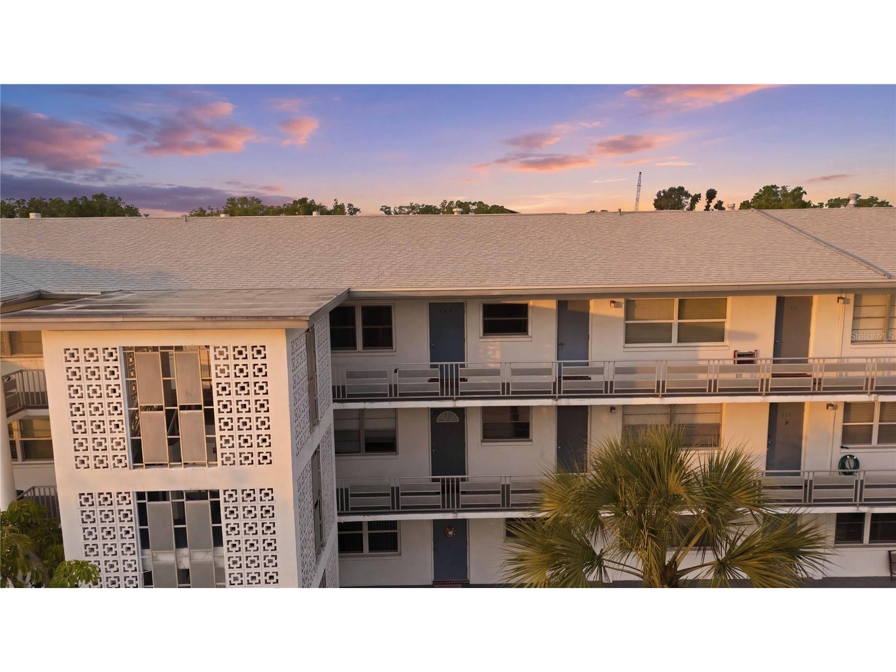 6000 20th Street N #144 Saint Petersburg FL 33714 TB8490610 image1