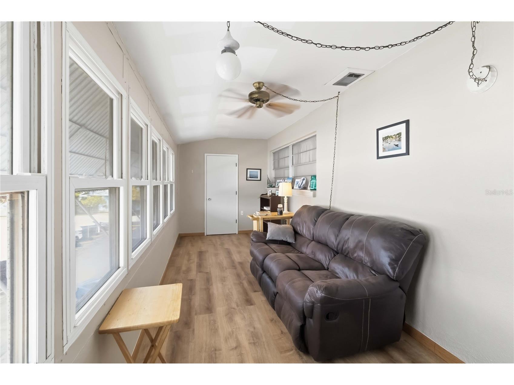 6000 20th Street N #144 Saint Petersburg FL 33714 TB8490610 image9