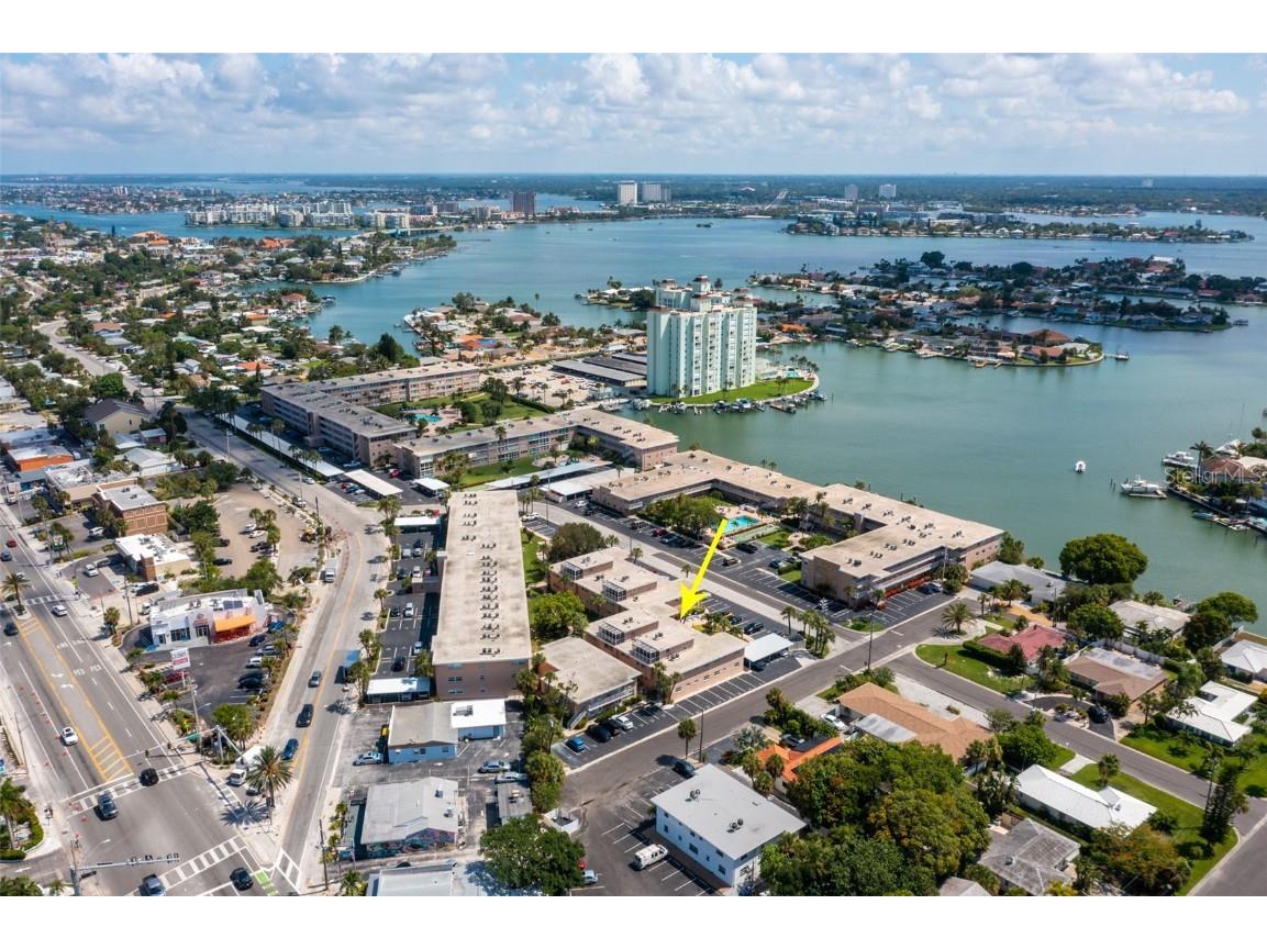 6000 2nd Street E #5 Saint Pete Beach FL 33706 U8206027 image1