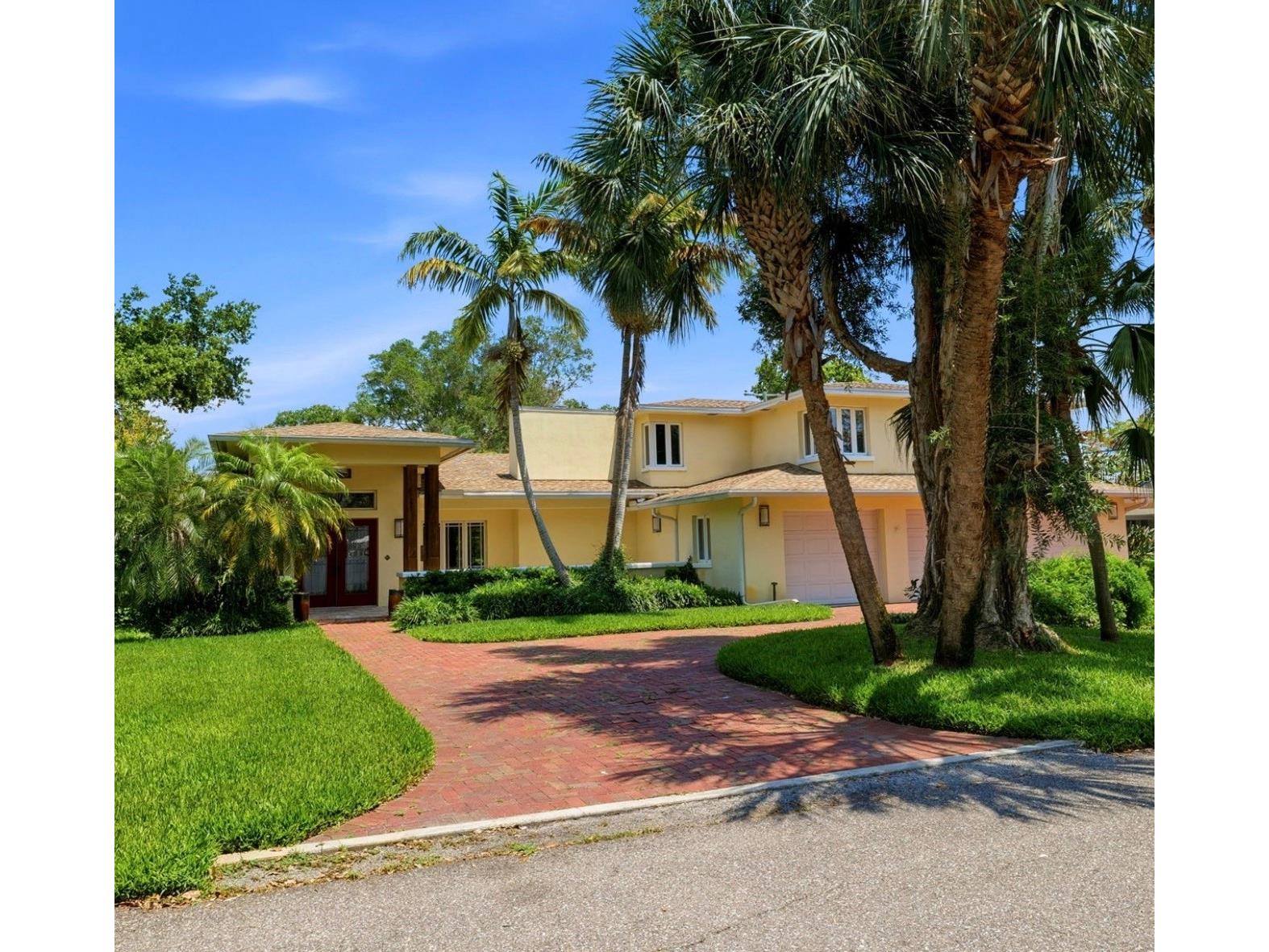 6000 2nd Street S Saint Petersburg FL 33705 W7885621 image1