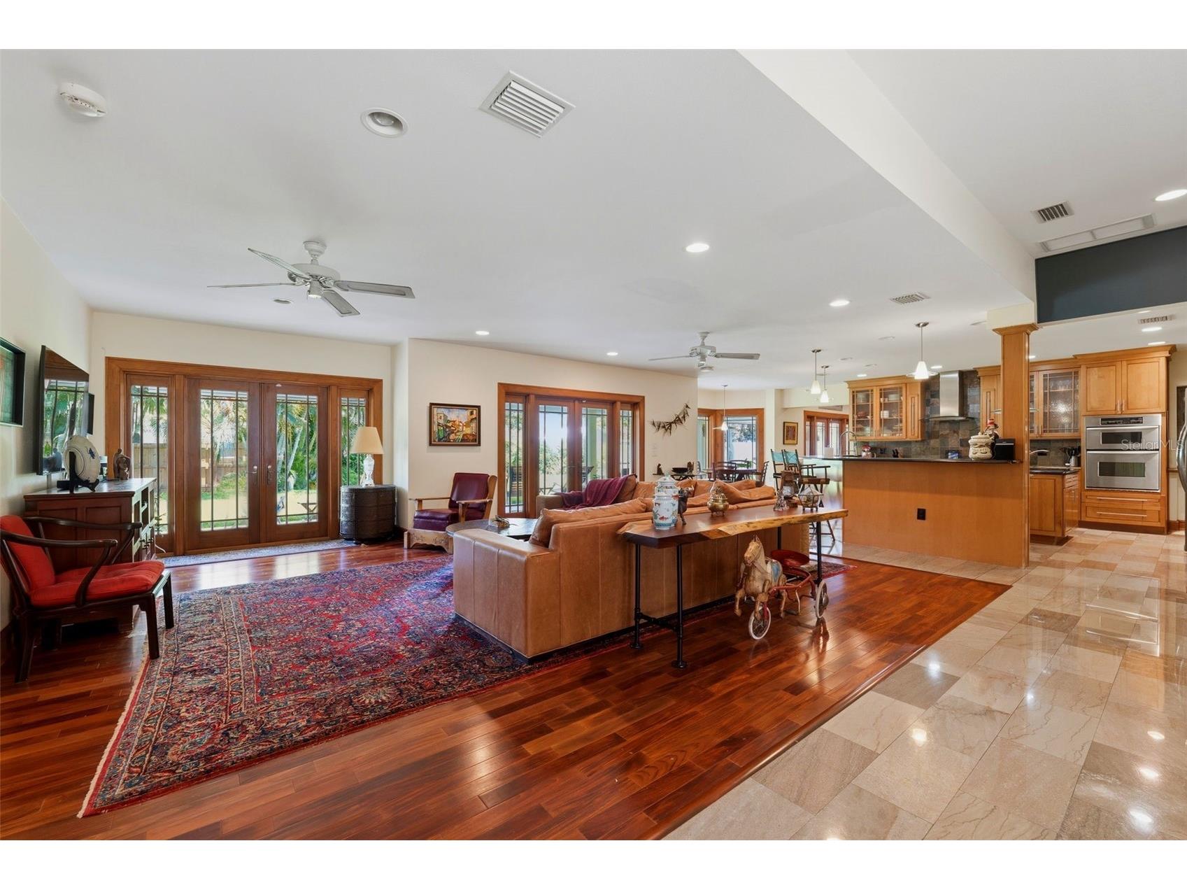 6000 2nd Street S Saint Petersburg FL 33705 W7885621 image11