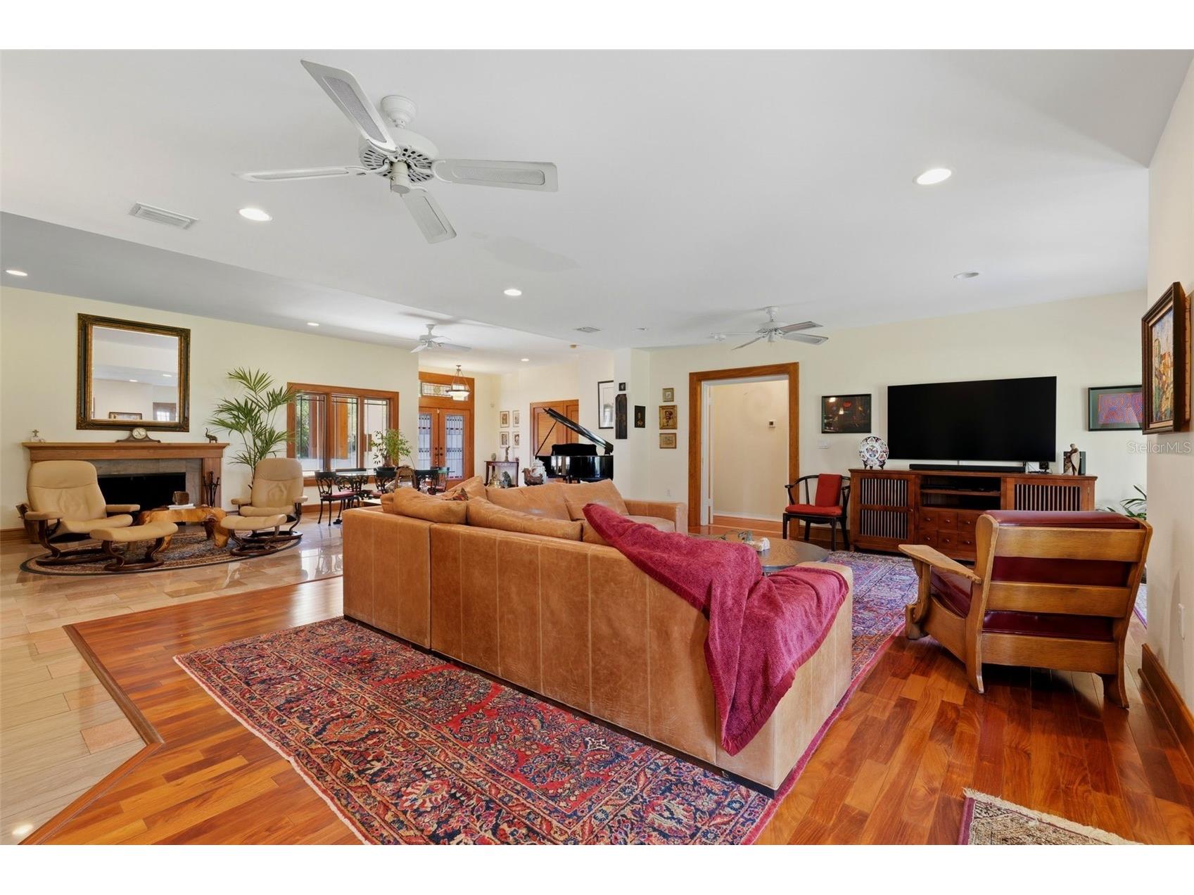 6000 2nd Street S Saint Petersburg FL 33705 W7885621 image12