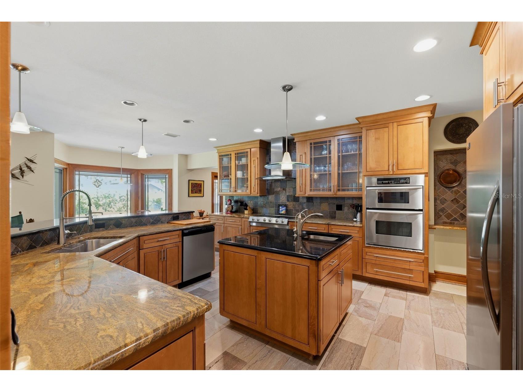 6000 2nd Street S Saint Petersburg FL 33705 W7885621 image16