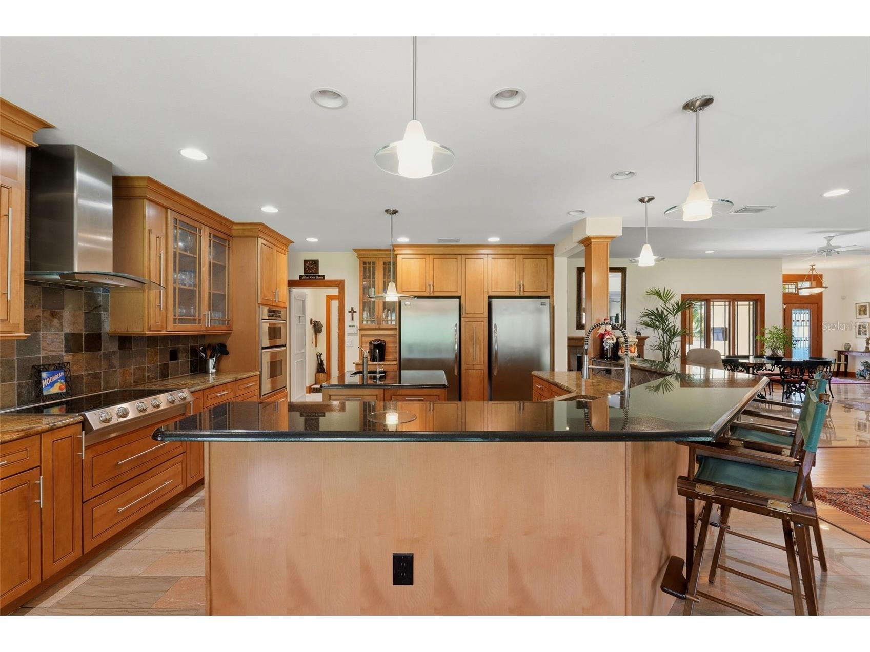 6000 2nd Street S Saint Petersburg FL 33705 W7885621 image18