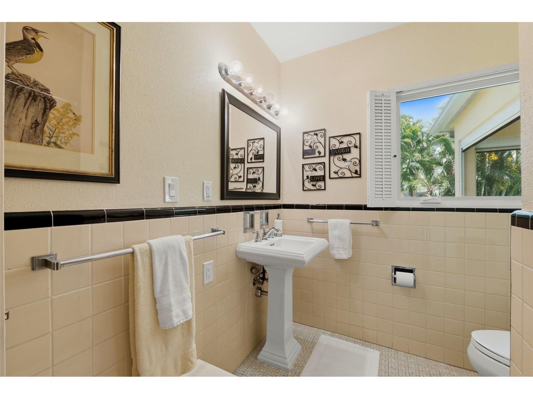 6000 2nd Street S Saint Petersburg FL 33705 W7885621 image34