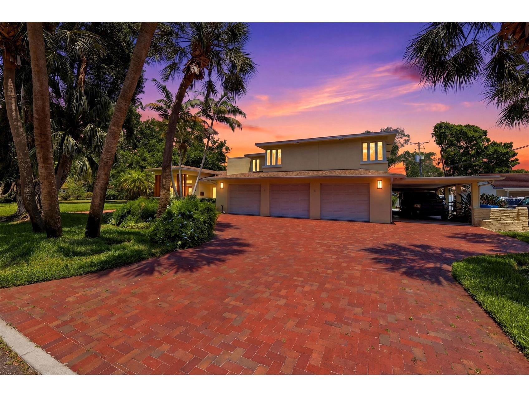 6000 2nd Street S Saint Petersburg FL 33705 W7885621 image5