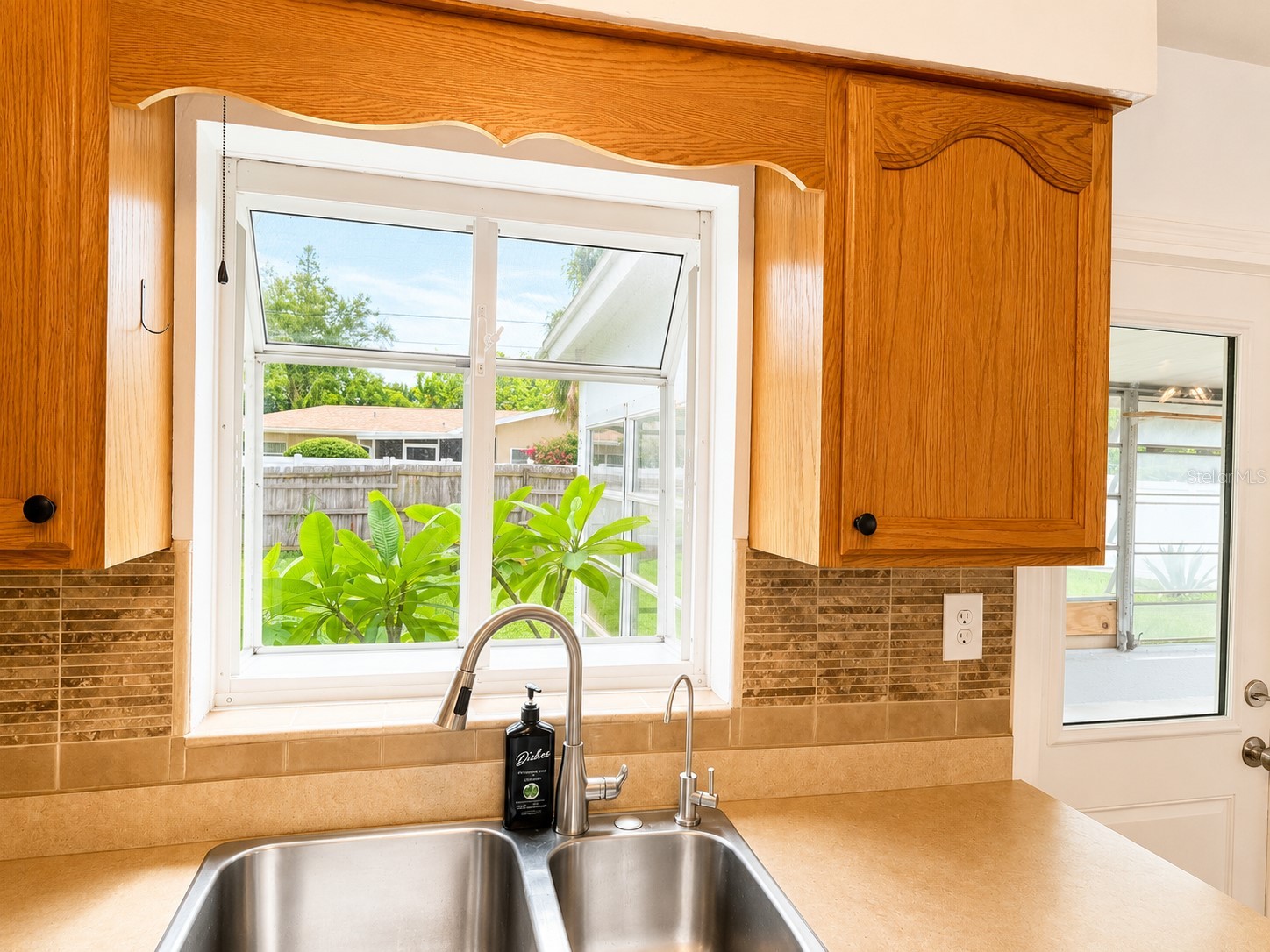 6000 42nd Avenue N Saint Petersburg FL 33709 TB8517395 image17