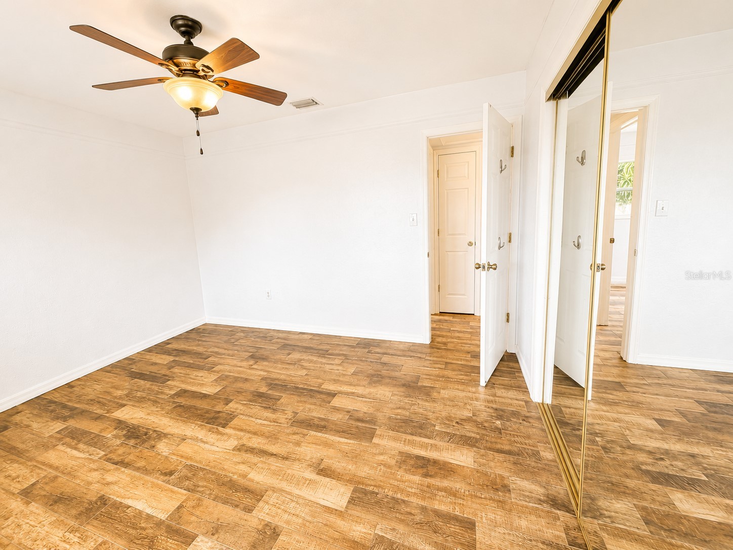 6000 42nd Avenue N Saint Petersburg FL 33709 TB8517395 image29