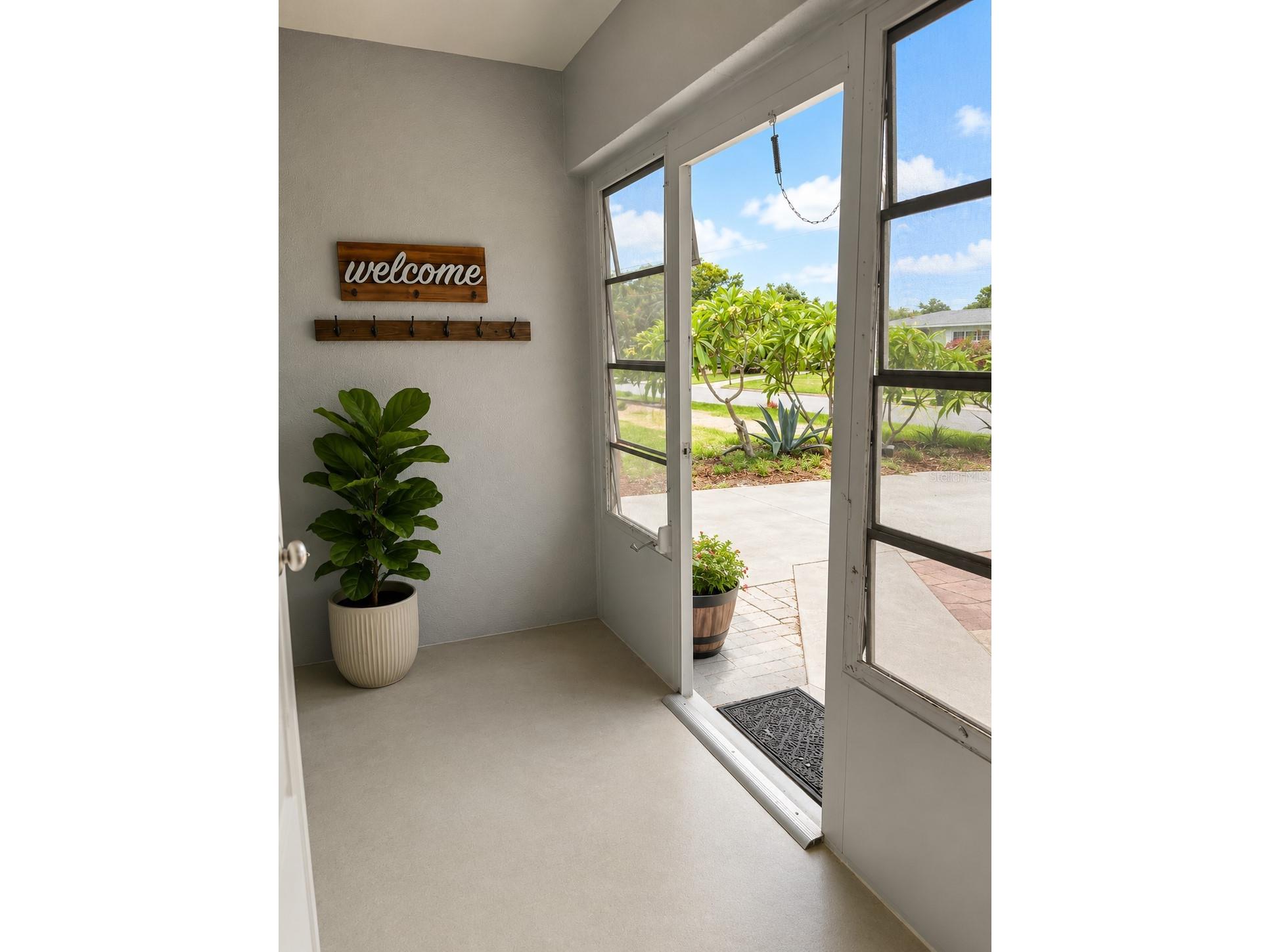 6000 42nd Avenue N Saint Petersburg FL 33709 TB8517395 image6