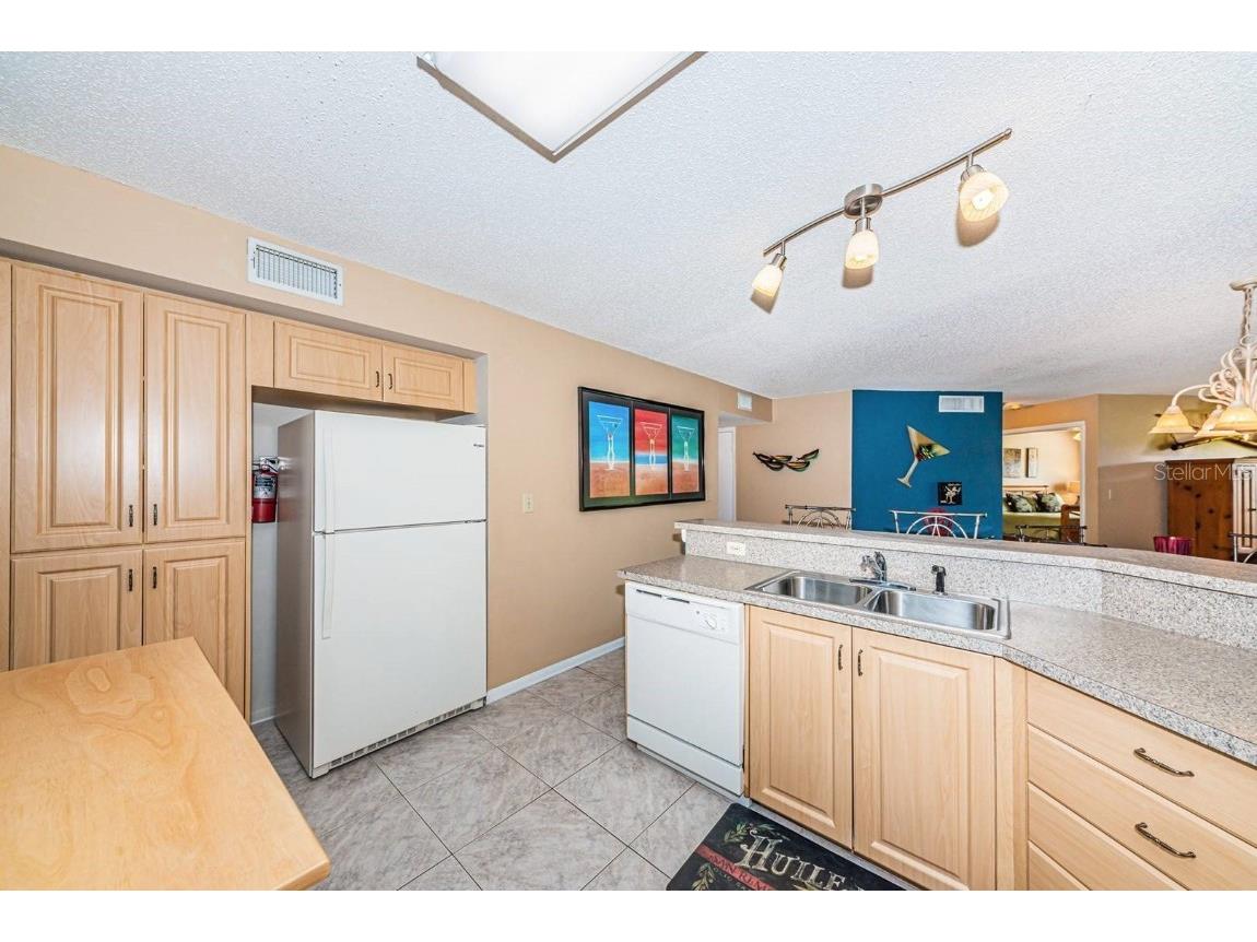 6000 Bahia Del Mar Circle #131 Saint Petersburg FL 33715 TB8426321 image5