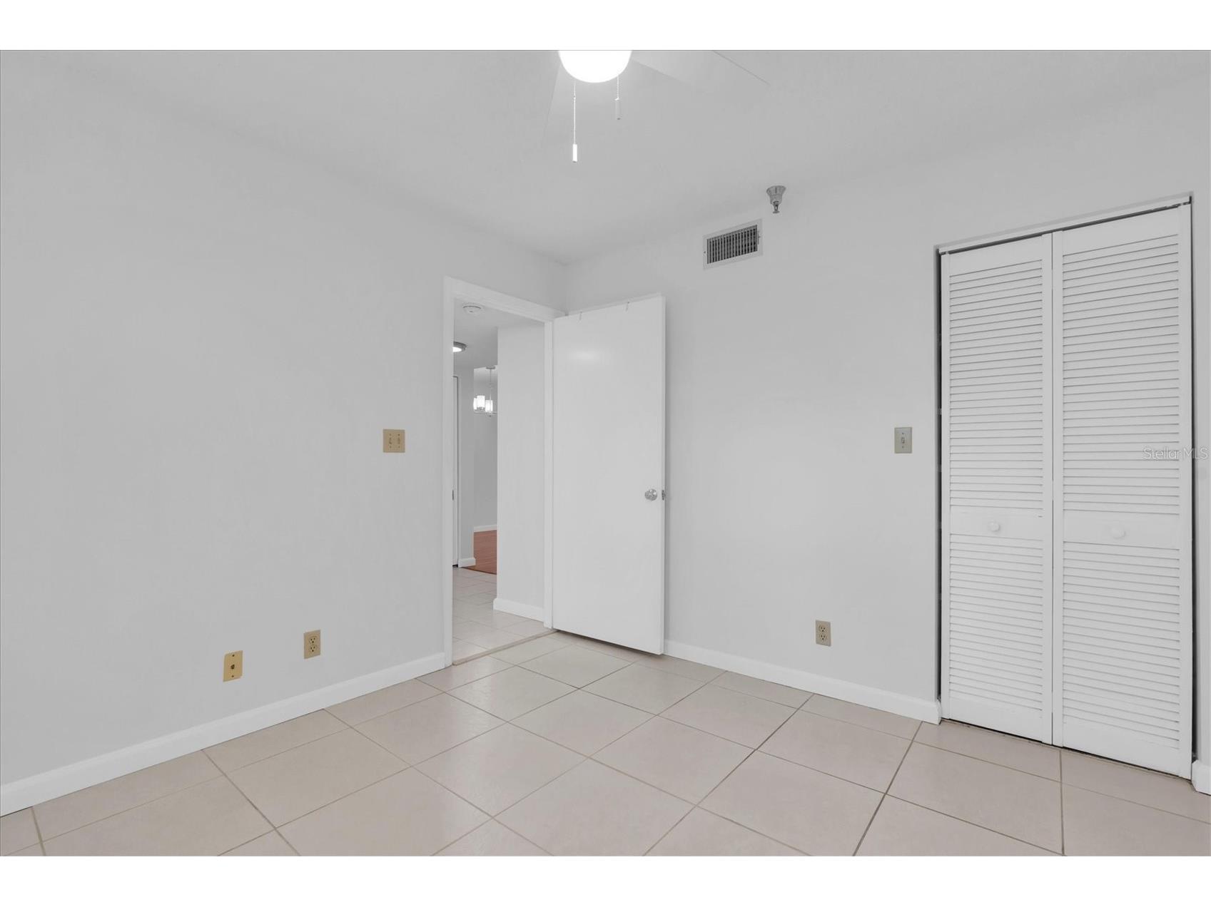 6000 Bahia Del Mar Circle #132 Saint Petersburg FL 33715 TB8483285 image24