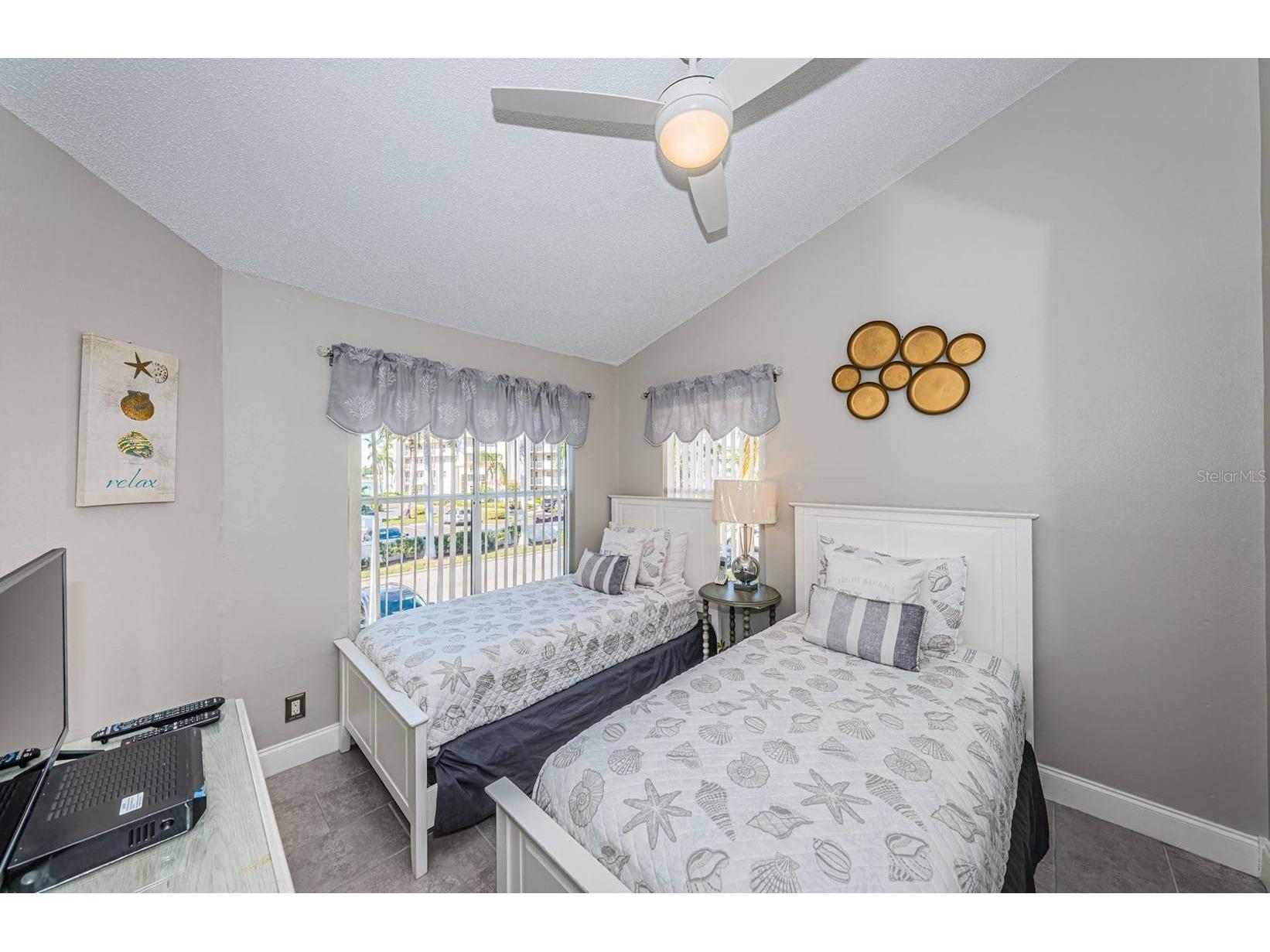 6000 Bahia Del Mar Circle #229 Saint Petersburg FL 33715 TB8475148 image11