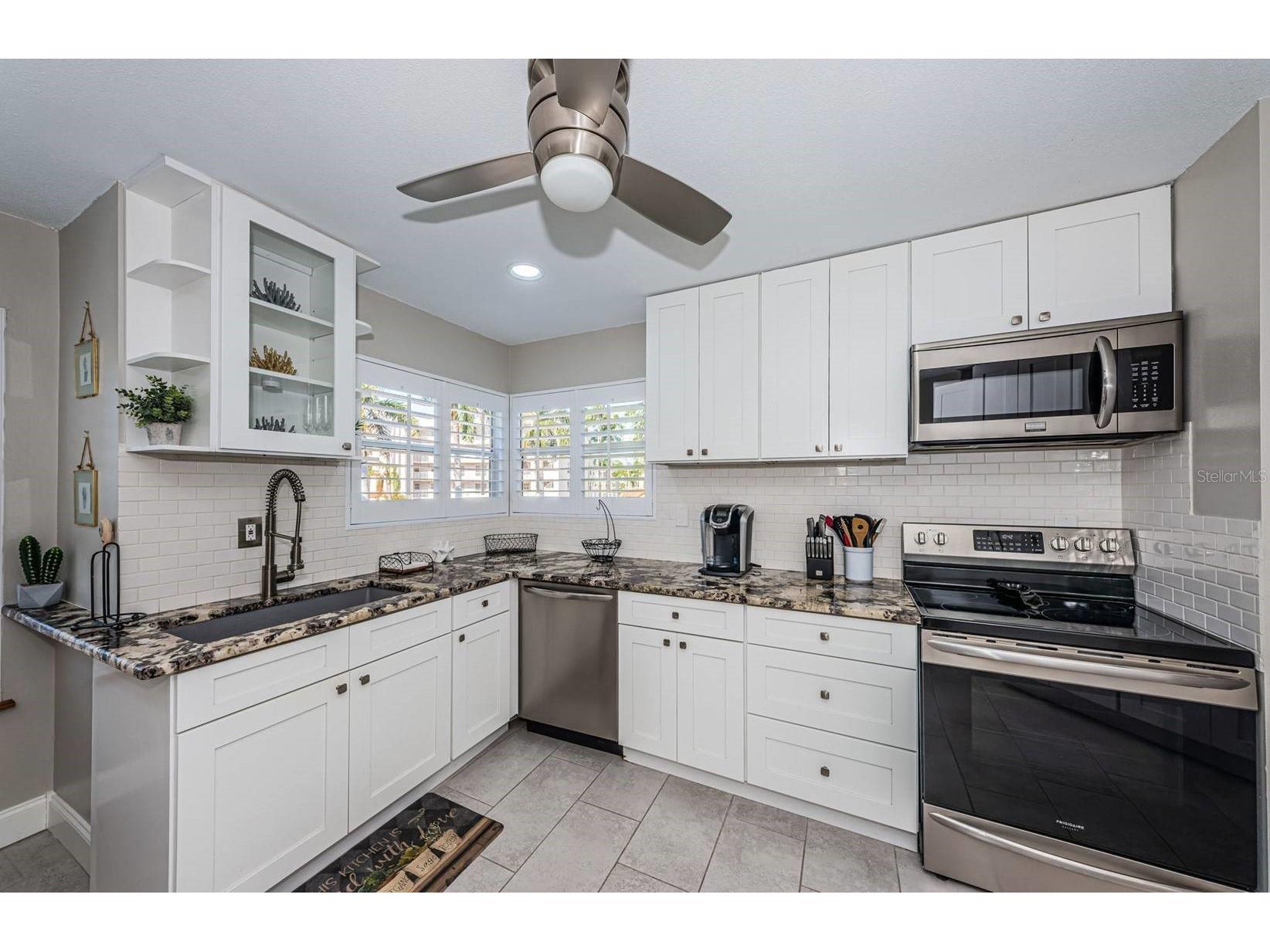 6000 Bahia Del Mar Circle #229 Saint Petersburg FL 33715 TB8475148 image3