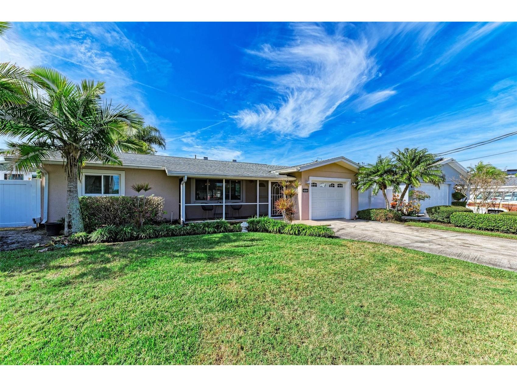 6000 Bayou Grande Boulevard NE Saint Petersburg FL 33703 TB8483504 image1